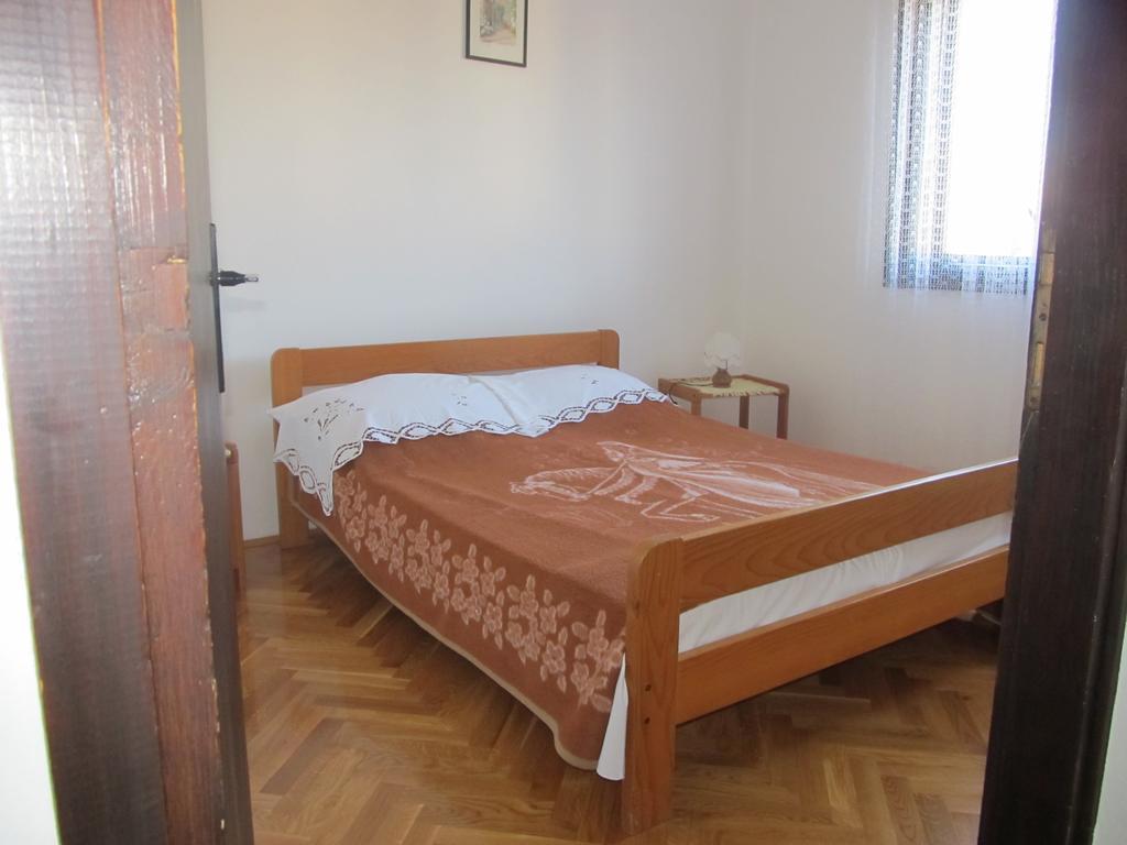 Apartment Razum بولا المظهر الخارجي الصورة